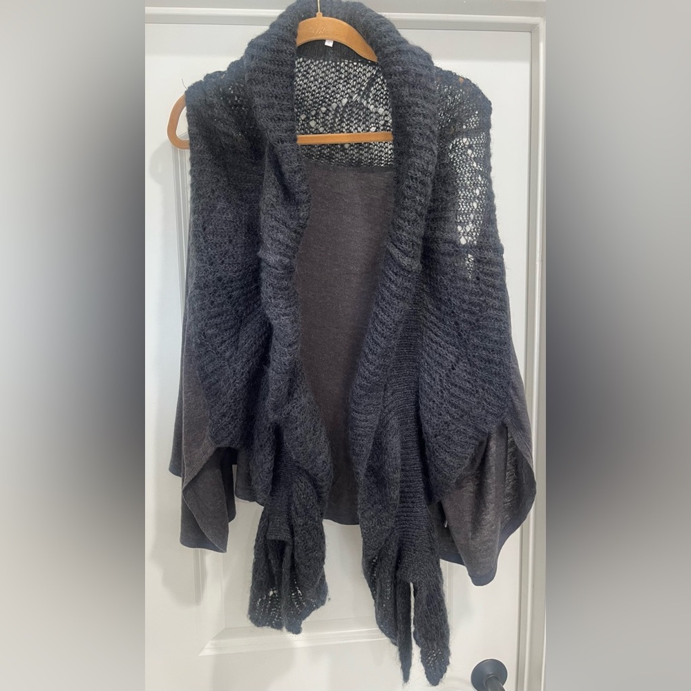 Gray Open-Front sleeveless top